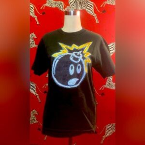 The HUNDREDS Sz. M green “BOMB” T-shirt